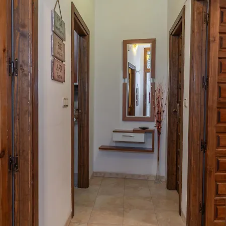 Appartement Tuguest Elvira Grenade